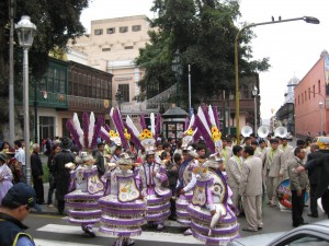 <h3> Back from Peru!</h3>    <a href="http://reporterbarnes.com/blog/?p=695">limafestival</a> 