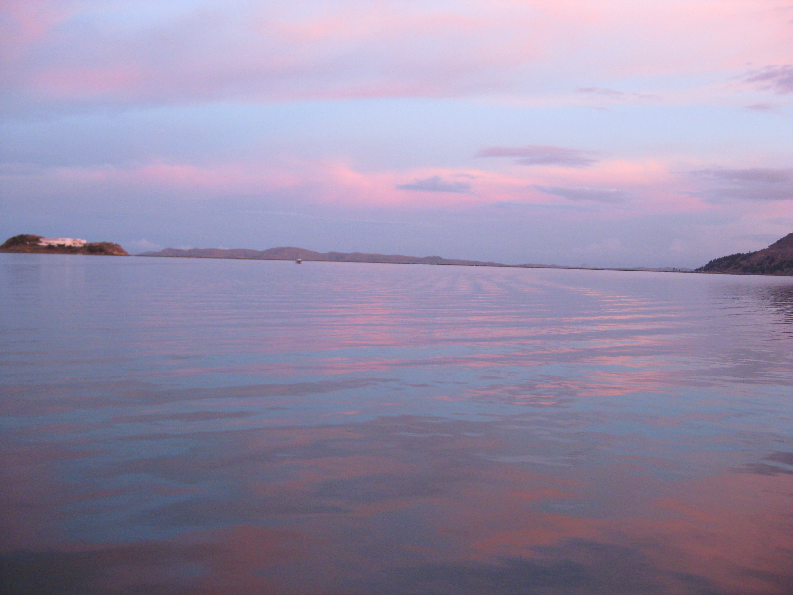 <h3> Back from Peru!</h3>    <a href="http://reporterbarnes.com/blog/?p=695">titikaka</a> 